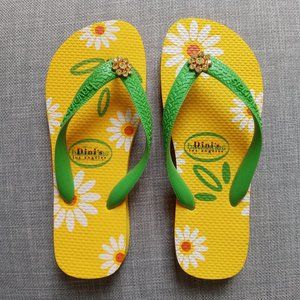 New Havaianas flip flops